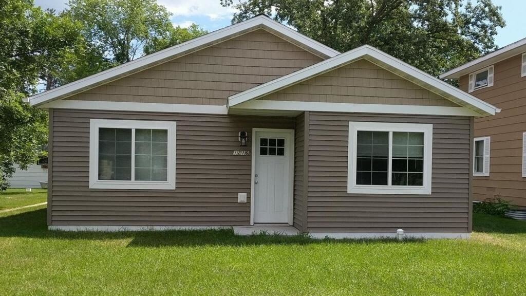 1216 Bemidji Ave N House for Rent in Bemidji, MN
