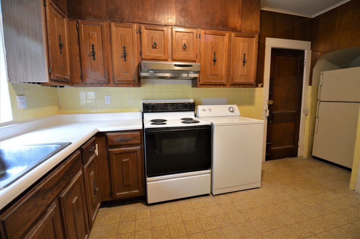 Foto principal - 141 Fuller St