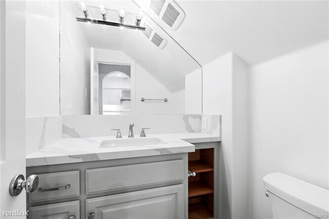 Foto del edificio - 3 br, 2.5 bath Condo - 502 Goldenrod Ave # 1