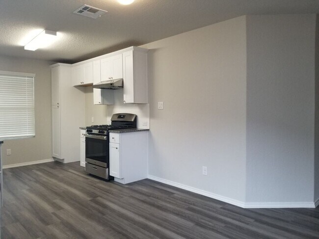 Foto del edificio - 11327 Babcock Xing