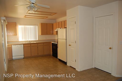 Building Photo - 3374 Kiowa Blvd S