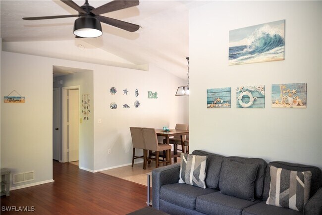 Foto del edificio - 5870 Star Grass Ln