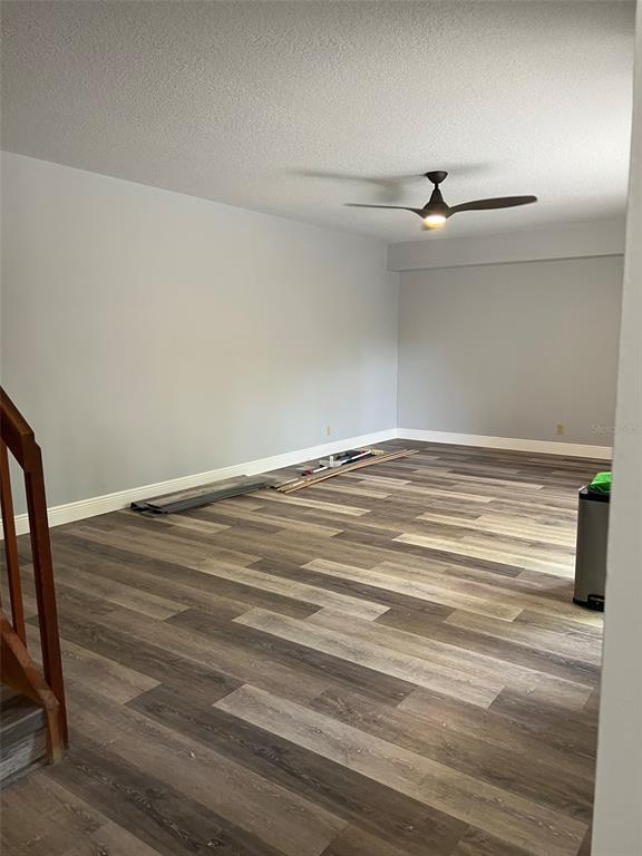 Building Photo - 5370 Bamboo Ct