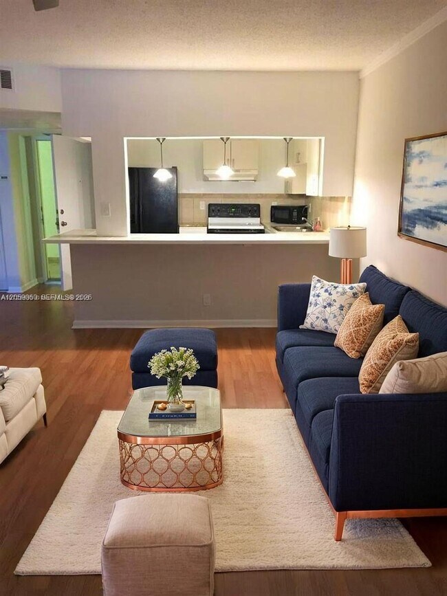 Foto del edificio - 259 S Cypress Rd