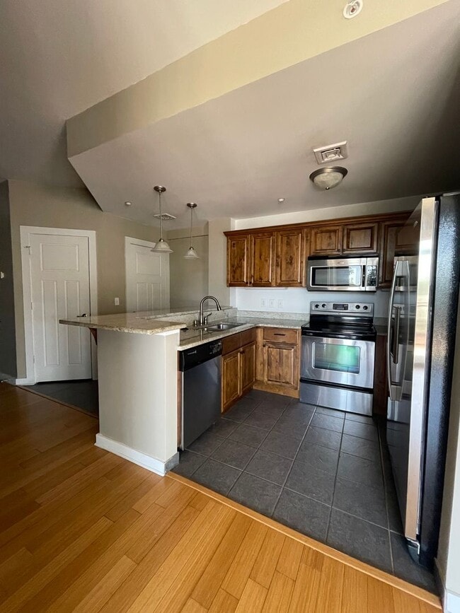 Photo - Eagles Nest - Downtown Auburn Apartment