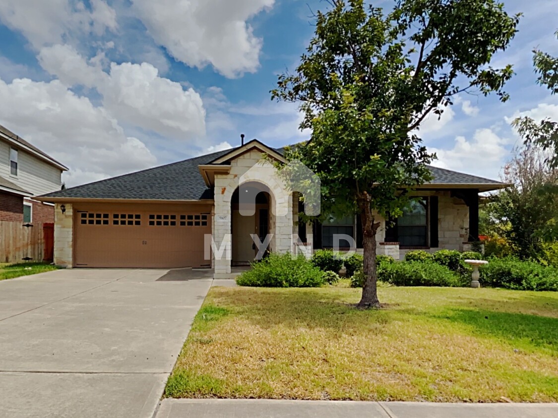 Primary Photo - 5107 Sendero Springs Dr