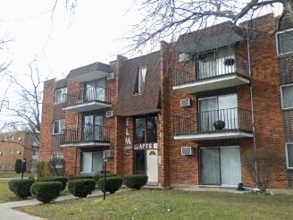 Primary Photo - 1430 Donovan Dr