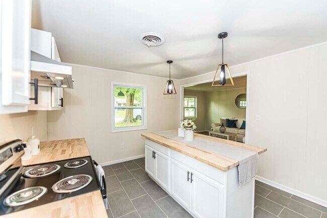 Foto del edificio - 506 Starlight Dr