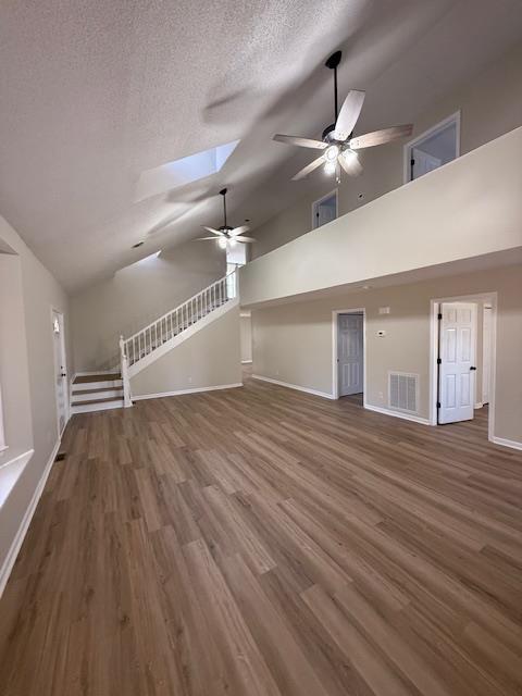 Foto del edificio - 850 Lakeview Dr