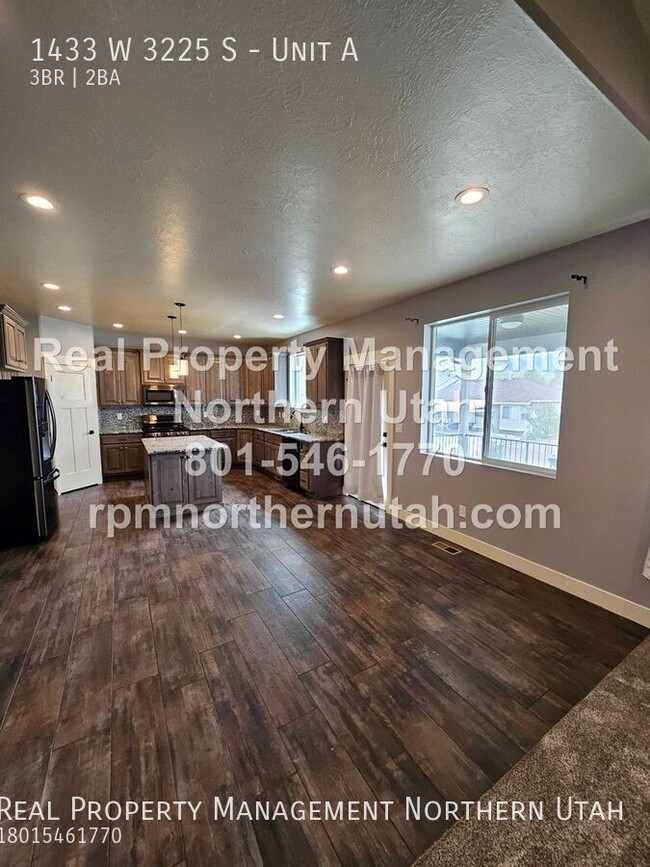Building Photo - 1433 W 3225 S