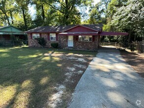 Building Photo - 4720 Wellborn Dr