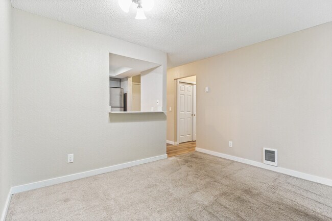 Building Photo - 33025 18th Pl S