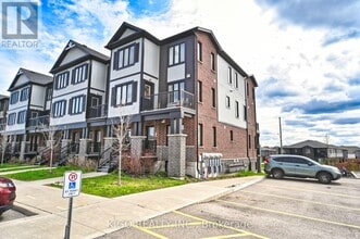 Building Photo - 160 Rochefort St.