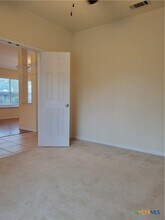 Building Photo - 314 Crowfoot Dr