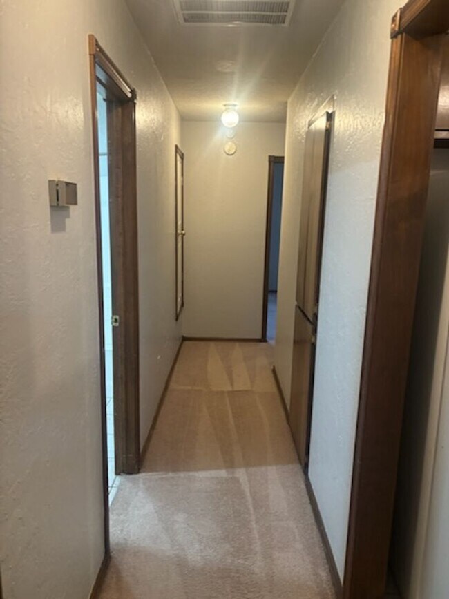 Foto del edificio - 2 Bed, 2 Bath Duplex in Mountain View Area