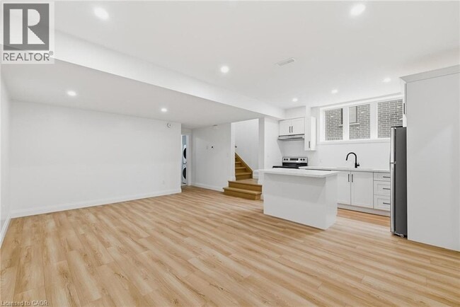 Building Photo - 139 Pugh St