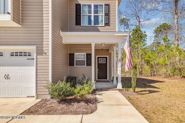 Foto del edificio - 325 Landing Ln
