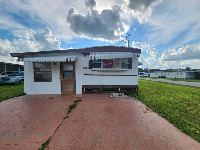Foto del edificio - 6333 20th St