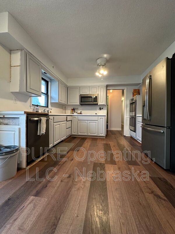 Building Photo - 12904 Marcy St