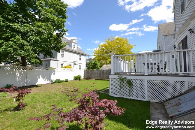 Foto del edificio - 318 N Harvard St