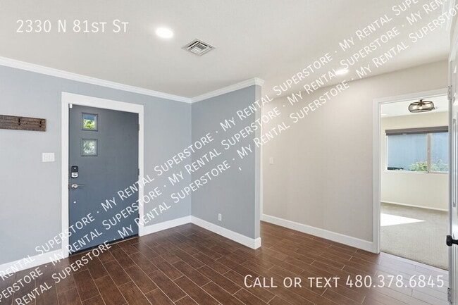 Foto del edificio - 2330 N 81st St