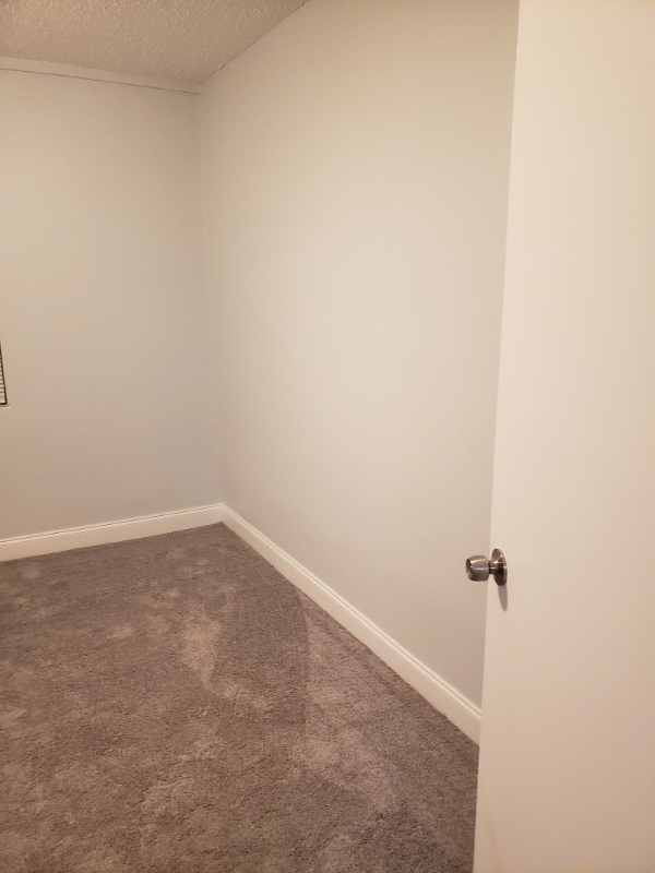 Building Photo - 2118 Navel Cir S