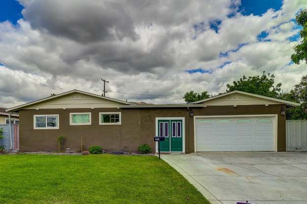 Foto del edificio - 384 Mccovey Ln