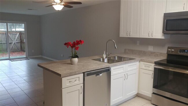 Foto del edificio - 3500 SW 29th Terrace