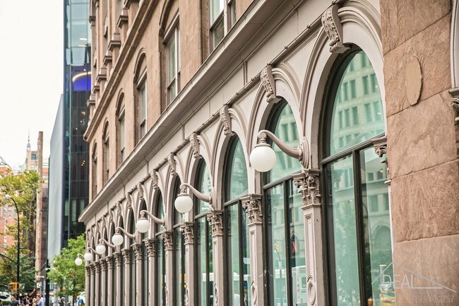 Foto del edificio - 6 Bleecker St