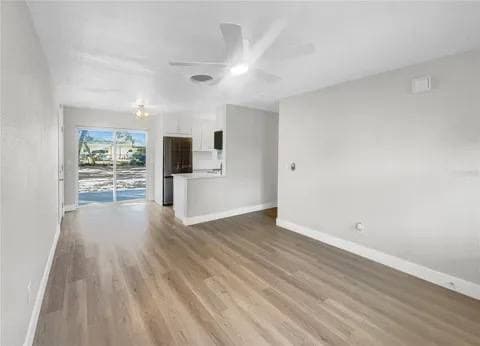 Building Photo - 915 Golden Isle Dr
