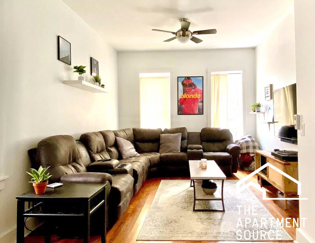Foto principal - 1820 S Throop St