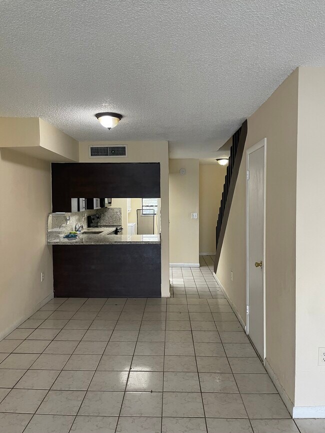 Building Photo - 5947 W 28th Ave