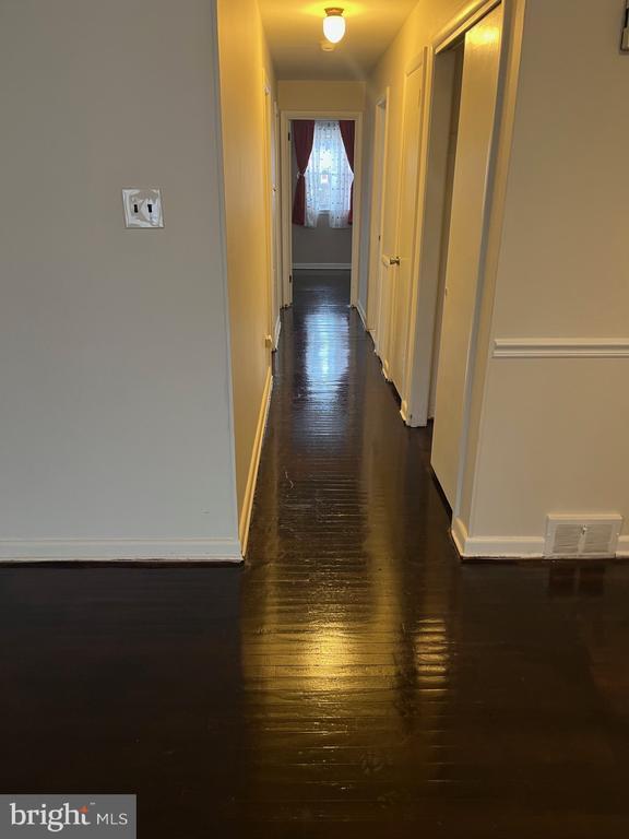 Foto del edificio - 1839 Powell St