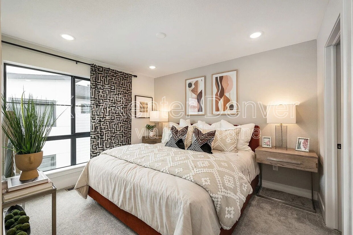 Foto principal - 2032 S Holly St