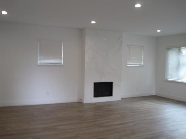 Foto del edificio - 212 SW 129th St