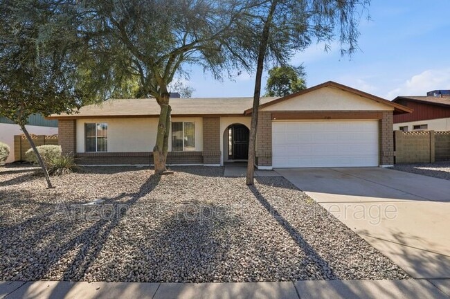 Photo - 2325 W Stottler Dr House