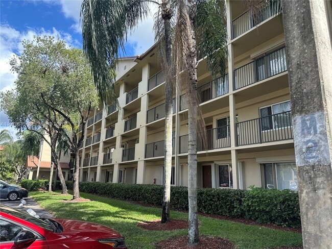 Building Photo - 901 SW 141st Ave