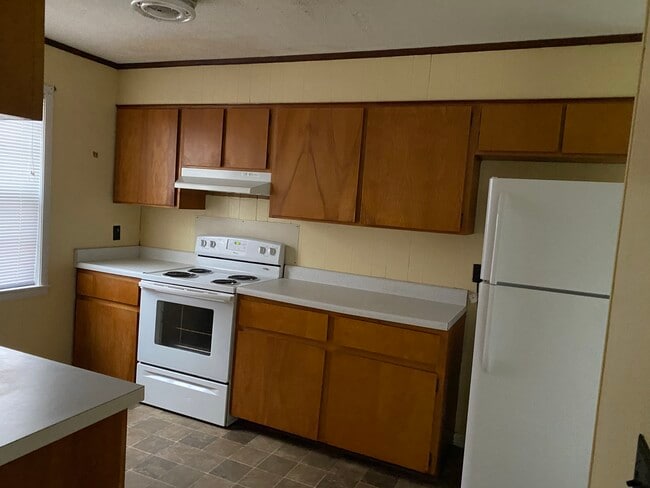 Building Photo - 303 Marietta St
