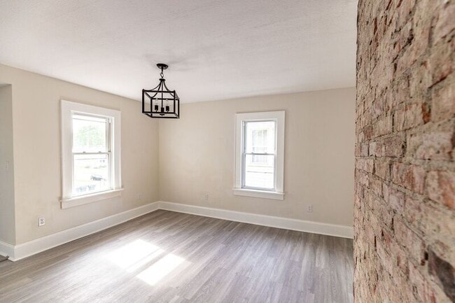 Foto del edificio - 2878 Indianola Ave