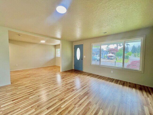 Foto del edificio - 2020 SE 154th Ave
