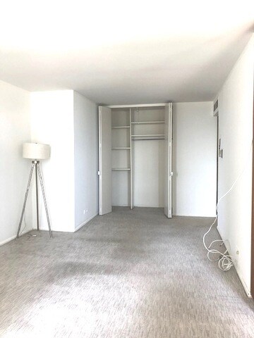 Foto del edificio - 260 E Chestnut St