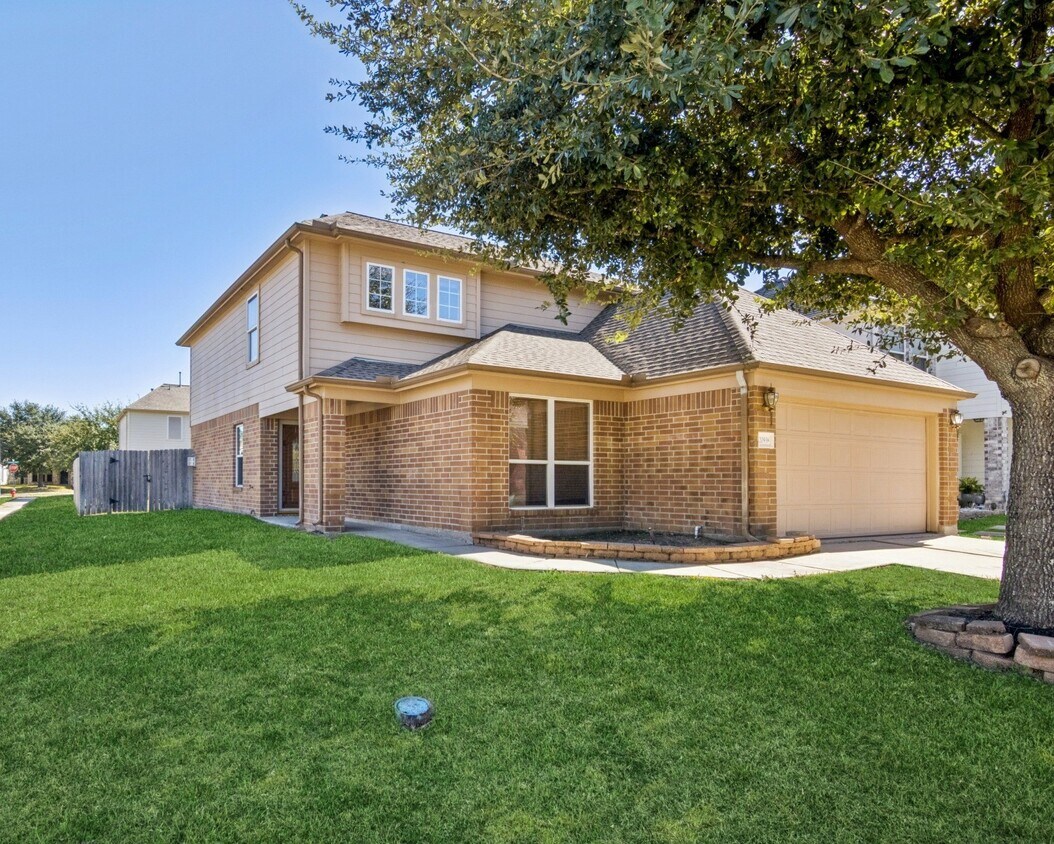 Foto principal - 20938 Fox Trot Ct