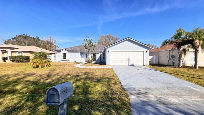 Foto del edificio - Available now! 3BD/2BA Experience Year-Rou...