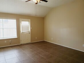 Building Photo - 2659 Daryns Landing Dr