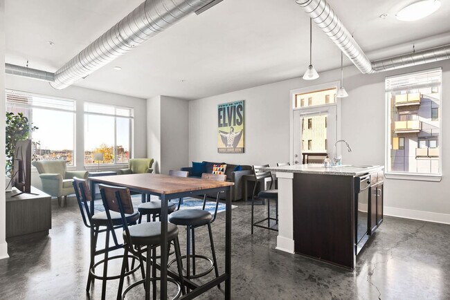 Foto del edificio - 235 S Delaware St