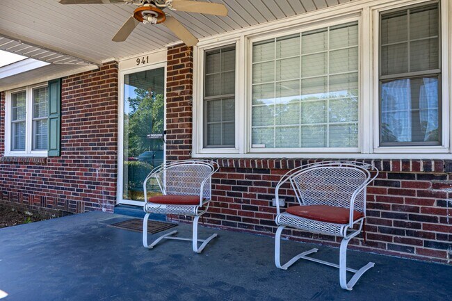 Foto del edificio - Beautiful rental full of character and charm located in The Avenues of Cayce! Close to USC!