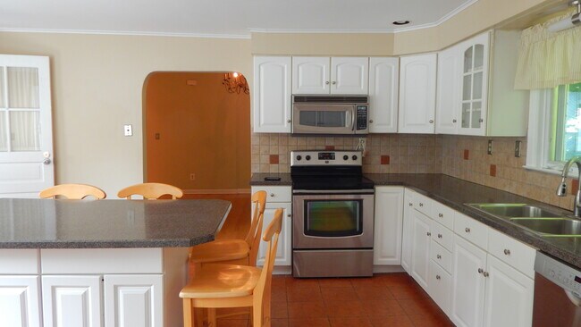 Foto del edificio - 274 Edison Rd