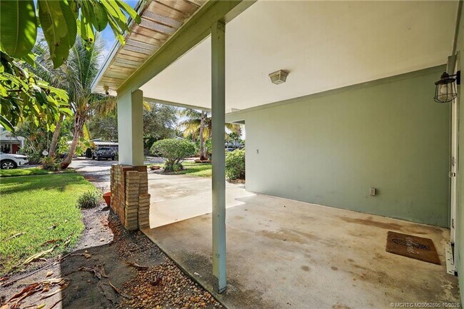 Foto del edificio - 262 SE Monterey Ave