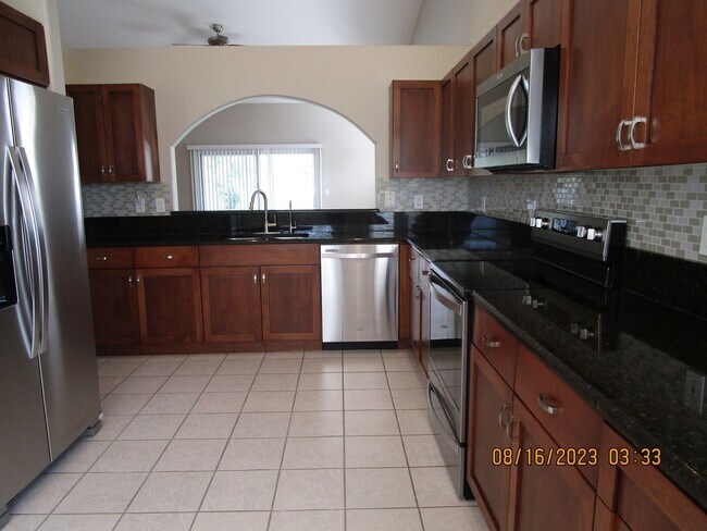 Building Photo - 3413 Jasmine Trace Ln