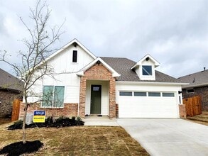 Building Photo - 2320 Ruff Rd